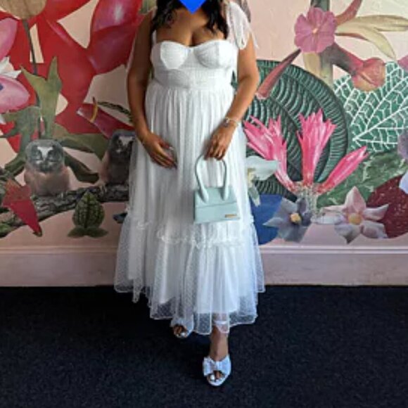 PETAL & PUP Floret Midi Dress in White Size Large - Picture 10 of 10